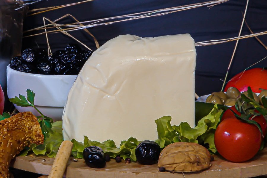 TUZSUZ KEÇİ PEYNİRİ