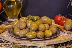 KALAMATA KIRMA ZEYTİN