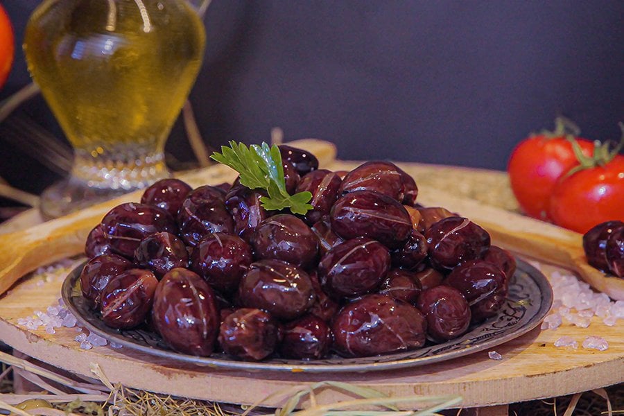 YAĞLI ZEYTİN